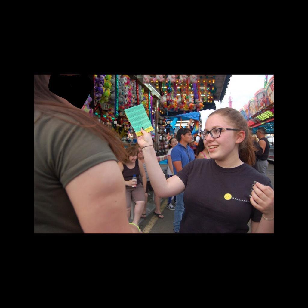 my friend has a fancy camera and she took this when we went to the fair, the context is rlly funny but i don’t feel like explaining it
