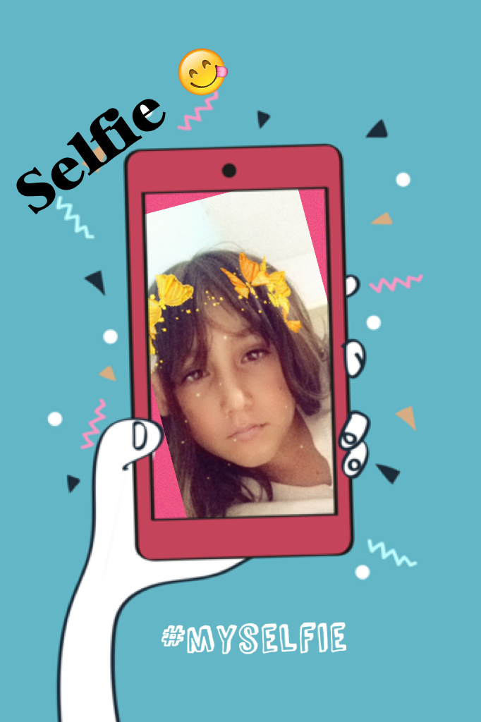 #Selfie 😋#PipCollage
