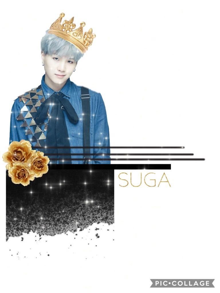 ✨tap✨

Suga looking like a king bc he is one!!