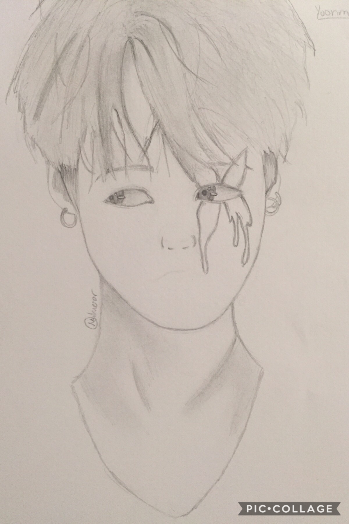 I don’t know what I did, I messed up pretty badly. I was drawing some type of Yoongi fanart but the iPad died before I can draw the face, so I had to draw it by memory. My sister says he looks like Jimin (in the drawing). Yah, I think I messed up pretty b