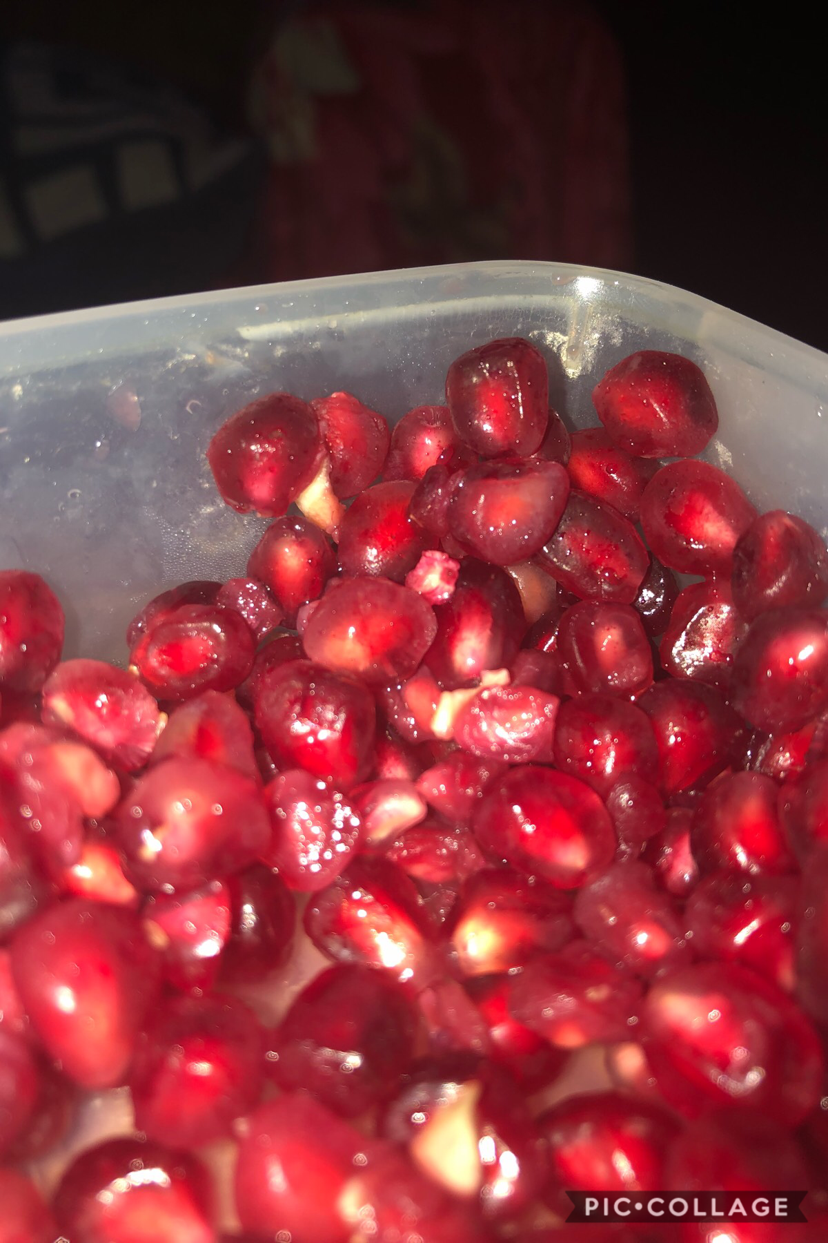 pomegranate 😌 I love pomegranate but I hate peeling it 🌝no school today 🙌🏼 its Election Day 💥 I have some homework to complete but other than that, I’m free for the day ⚡️💘🌸 its raining outside & its so pretty 😍