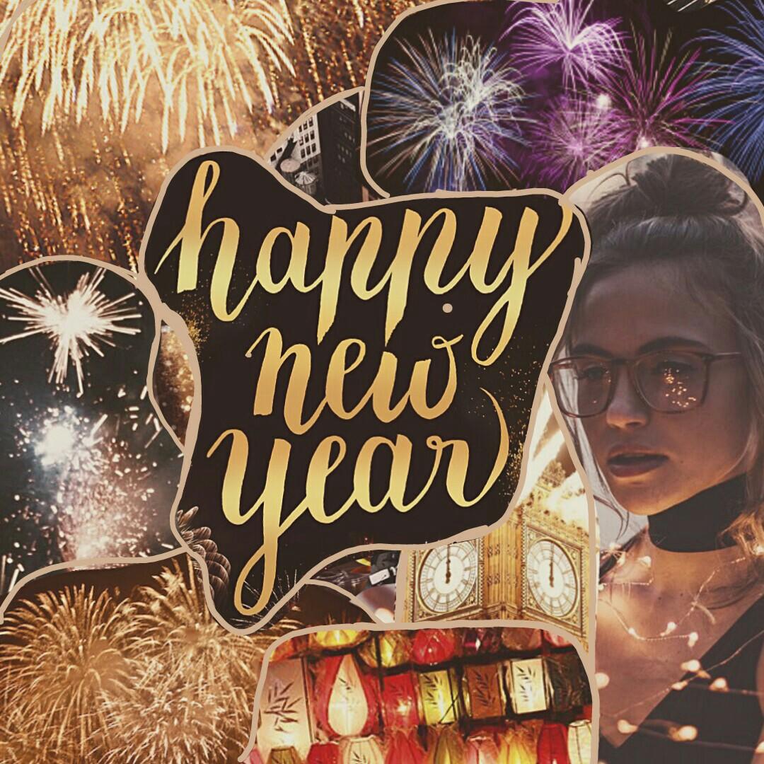 💋ik this is delayed but here it is!! happy new year!! 🎆
💋QOTD: what did u guys do??💋 
💋AOTD: i went to the beach then to a party🍸🍷🍰💋
💋Anyway can we get this and the last 2 collages to 30 likes?💋
💋~1•1•18~💋