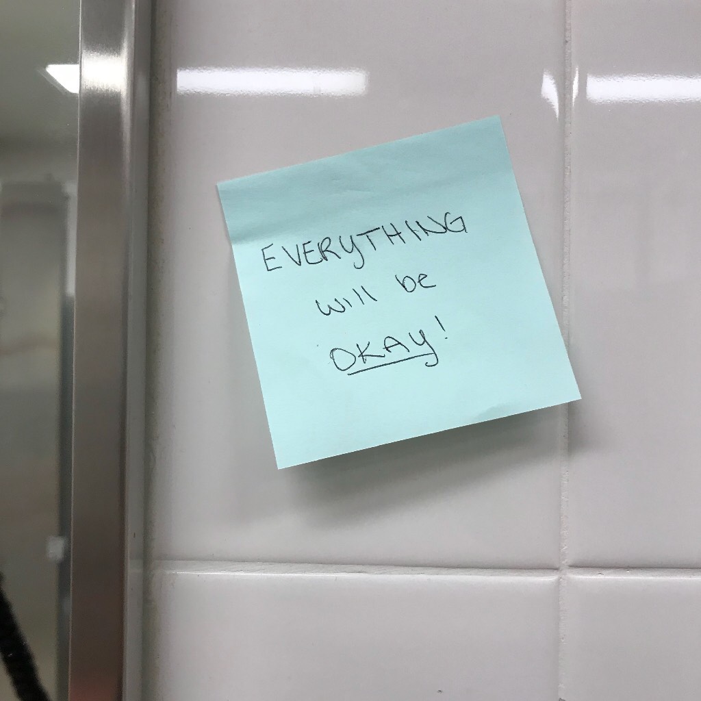 i love finding motivational sticky notes in public bathrooms they’re the best 