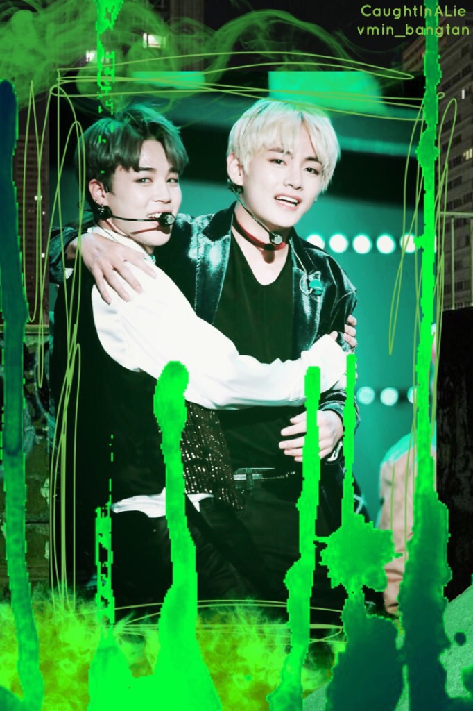 🐬Hello! Tap Here!🐬
•Zoie•

So I got bored and just wanted to try a different tap. Also happy St. Patrick’s Day!! Can’t have St. Patrick’s Day without a little vmin!!! 