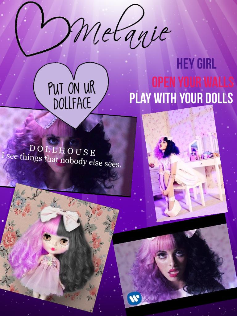 Play with your dolls💜