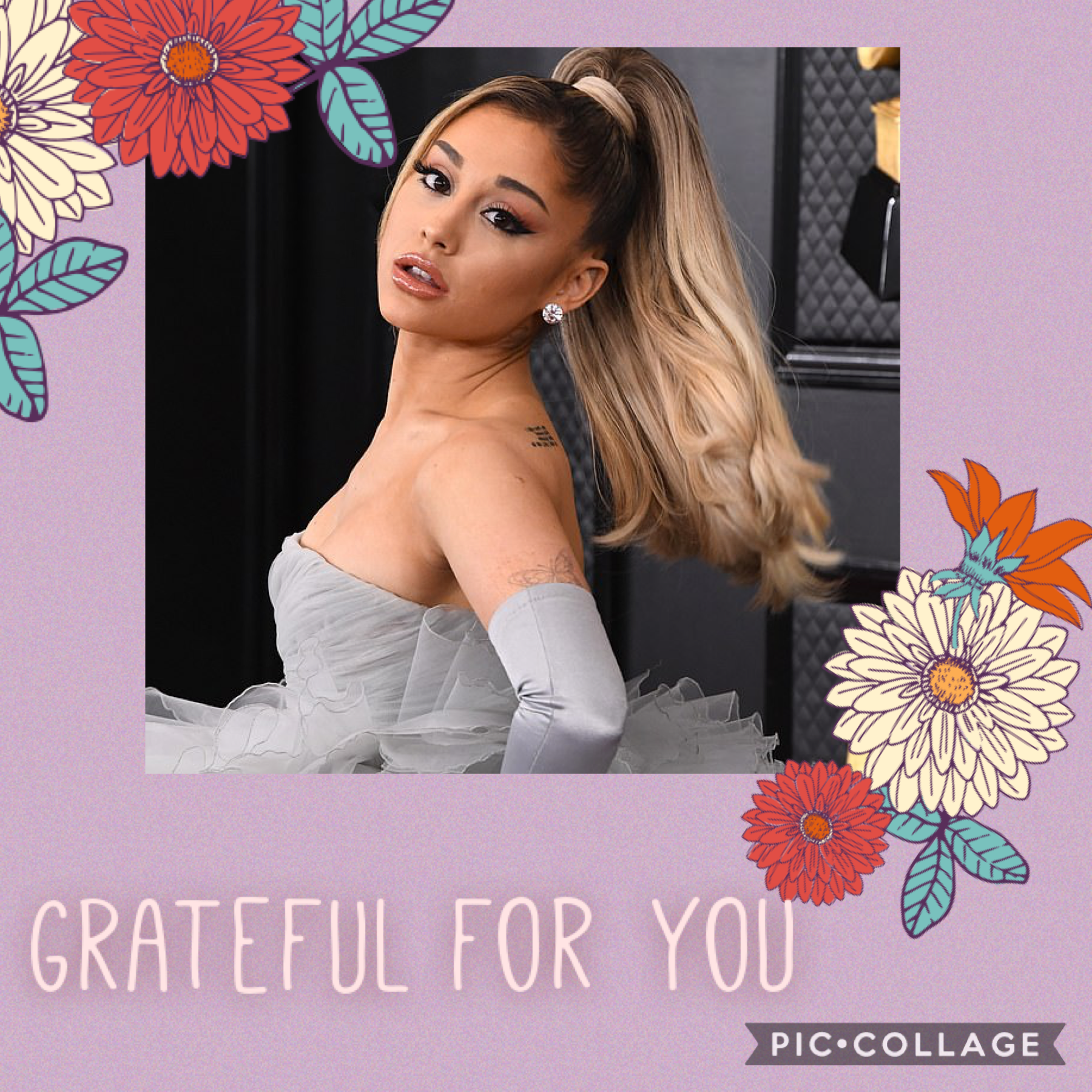 Yuh!  Comment who you are grateful for! Also Iam grateful for my family not just Ariana Grande!🤣💖