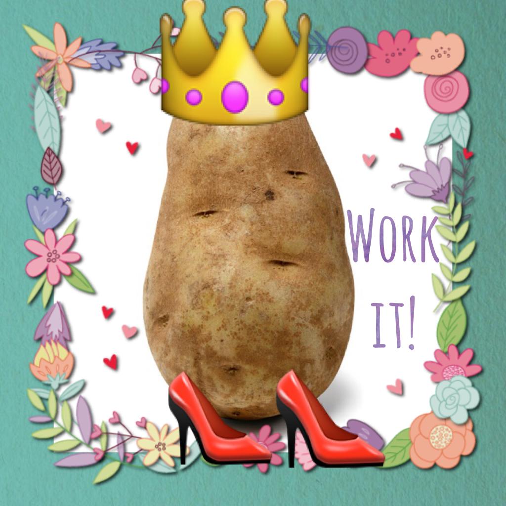 👑queen potato wearing chanclas👑
