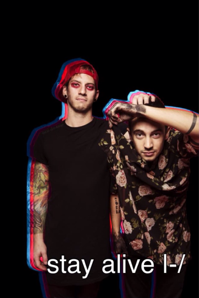 i made the red and blue shadows for the original transparent image of jishwa and tyjo |-/