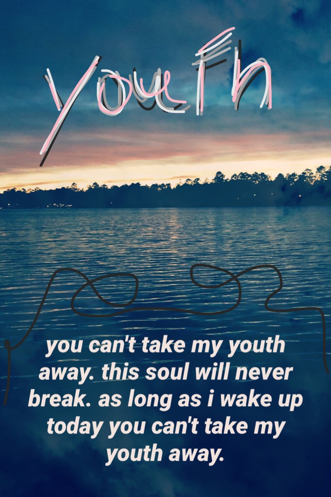 tap the emoji: 💓
hayyyyy! i only have a week left of school!! but its going to rain all week😩 so no swimming for me😒 but I'll just binge watch some Netflix show😂 lyrics from Shawn Mendes and Khalid's song youth. this is literally my favorite song rn! xoxo