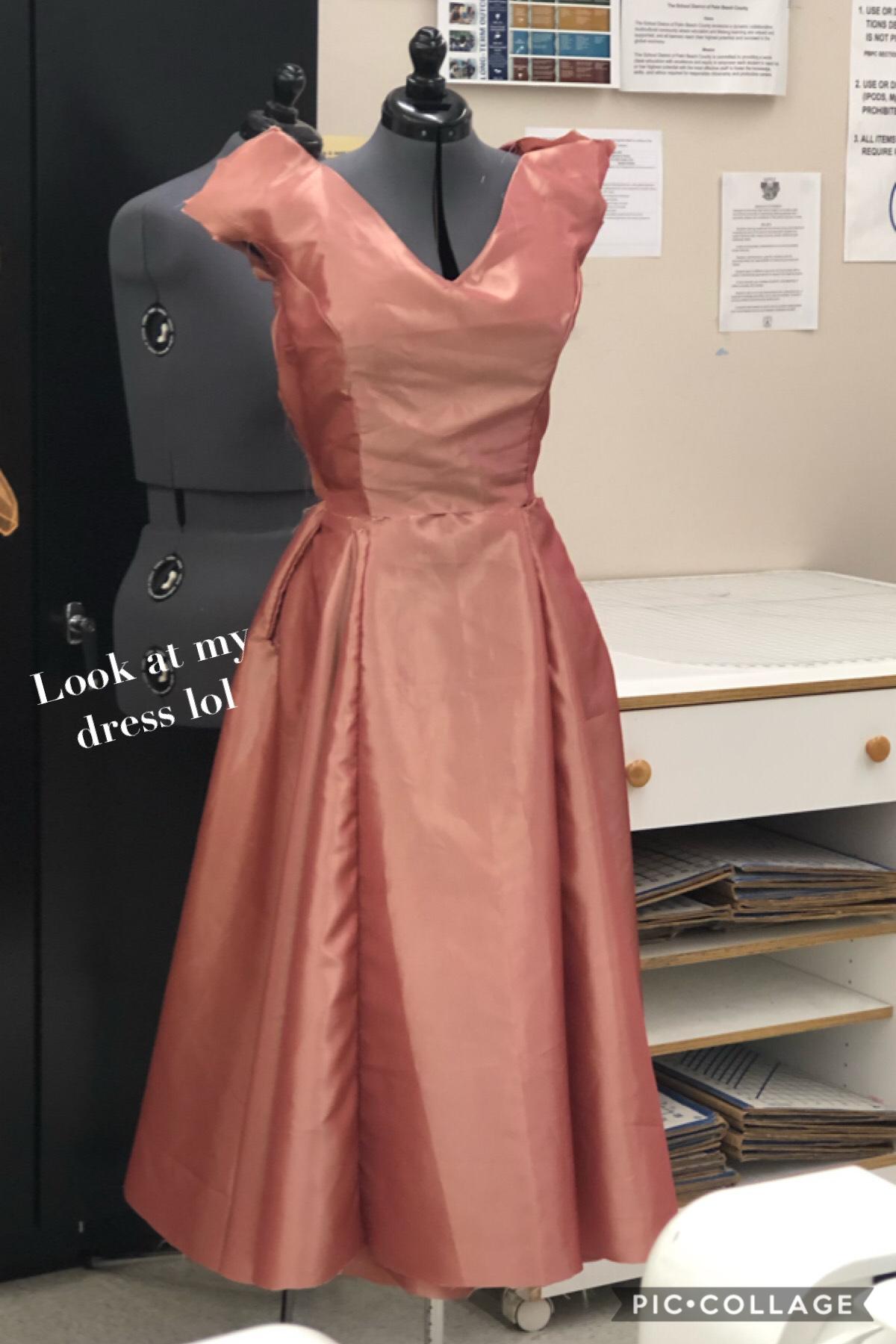 🌈🌈hellllo! I’m making this dress in fashion design and I rlly like how it’s coming out. It’s more of a 40s style dress and I love it,, hopefully I won’t f it up🌈🌈