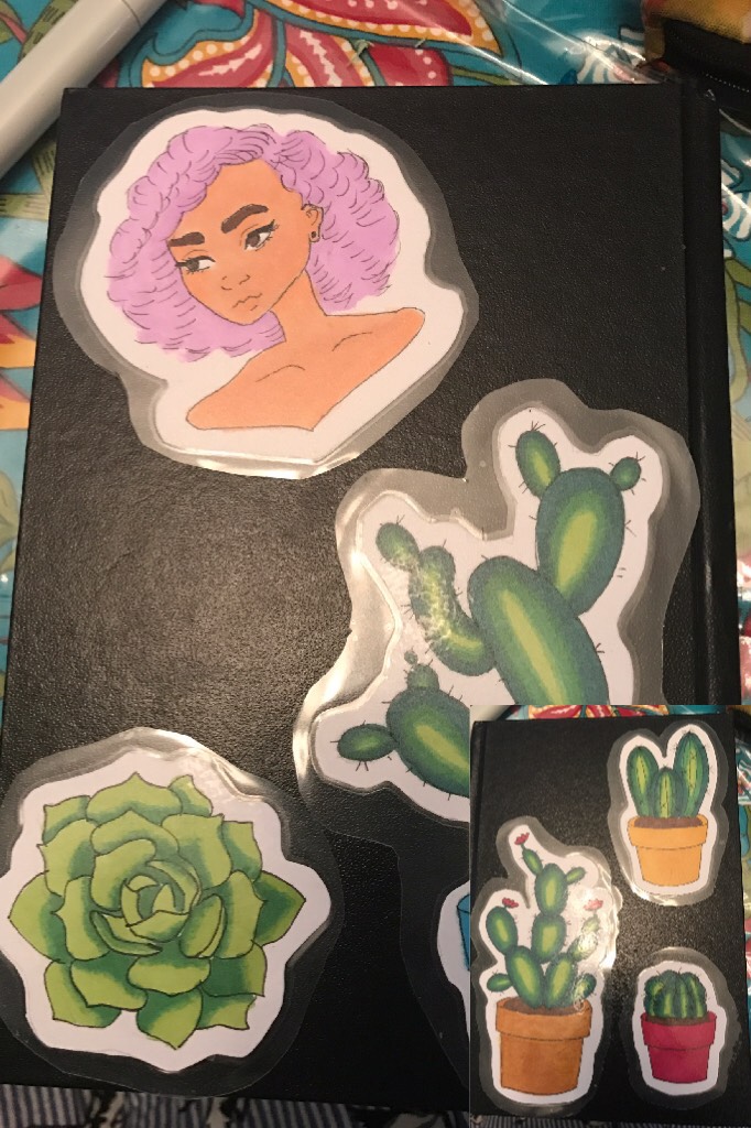 I forgot to show you guys my stickers on my sketchbook which I made myself!😂😂