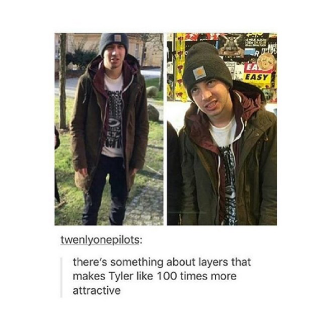 I mean they're not wrong. Honestly his entire outfit here looks like something I could put together in the Sims

*casually transforms from a FOB account into a TØP account*