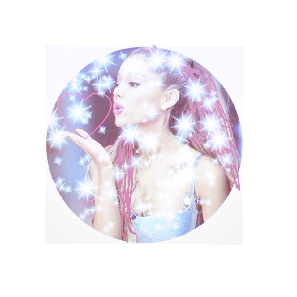 Hey guys this is my first ever icon I made 😅😅 I tried, it's hard 😂😂 give some credit to the ppl who do this👏👌