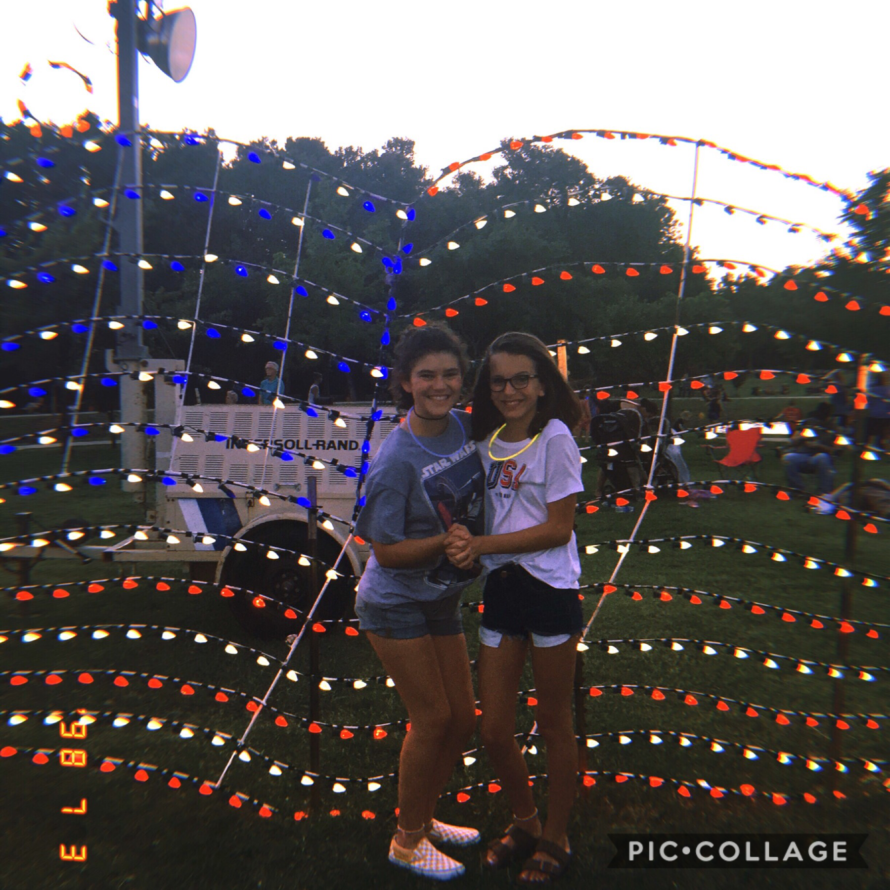 Had so much fun celebrating our independence with her!!! I cracked my phone so that sucks but oh well😅😅