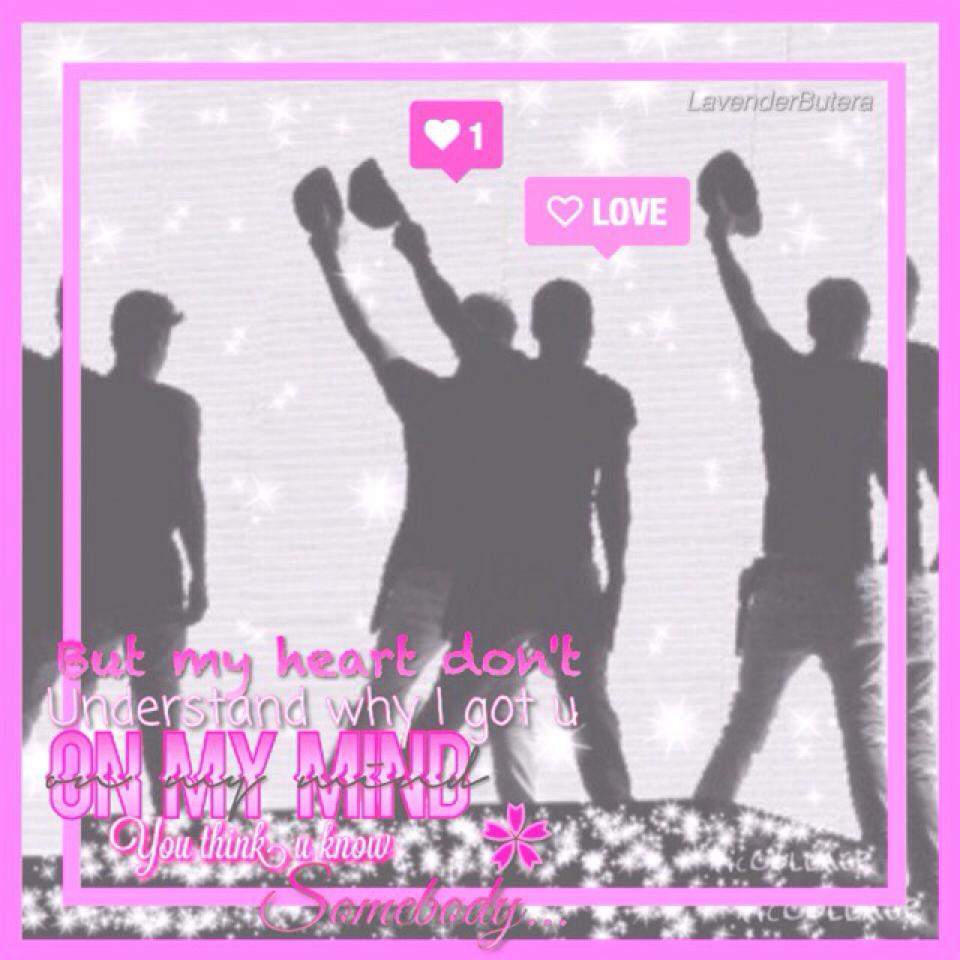 💕 Tap here 💕

I'm trying this theme 🍥 what do u think? Rate pls 🌸 my babies Big Time Rush ☁️